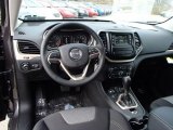 2014 Jeep Cherokee Latitude 4x4 Dashboard