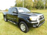2012 Toyota Tacoma Prerunner Access cab Front 3/4 View