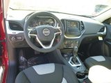 2014 Jeep Cherokee Latitude 4x4 Dashboard