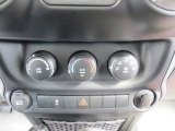 2013 Jeep Wrangler Sport 4x4 Controls