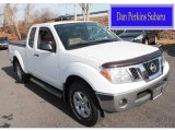 Avalanche White Nissan Frontier in 2011
