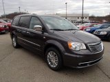 2014 Chrysler Town & Country Granite Crystal Metallic