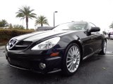 2010 Mercedes-Benz SLK 350 Roadster Front 3/4 View