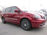 2014 Chrysler Town & Country S Front 3/4 View