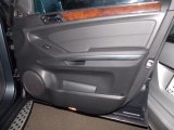 2011 Mercedes-Benz ML 550 4Matic Door Panel