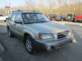 2004 Subaru Forester 2.5 XS Front 3/4 View
