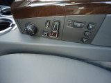 2003 BMW 7 Series 745Li Sedan Controls