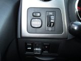 2003 Pontiac Vibe AWD Controls