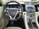 2014 Ford Taurus SE Dashboard