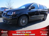 2014 Brilliant Black Crystal Pearl Chrysler Town & Country S #88960114