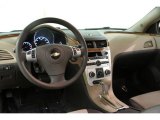 2009 Chevrolet Malibu LT Sedan Dashboard