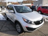 2014 Kia Sportage LX Front 3/4 View