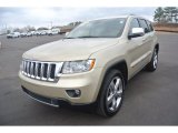 2011 Jeep Grand Cherokee Overland 4x4 Front 3/4 View