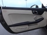 2014 Mercedes-Benz SLK 350 Roadster Door Panel