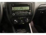 2011 Volkswagen Jetta SE Sedan Controls