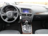 2011 Audi Q5 3.2 quattro Dashboard