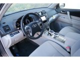 2013 Toyota Highlander Hybrid 4WD Ash Interior