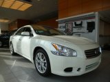 2014 Pearl White Nissan Maxima 3.5 SV #89200161