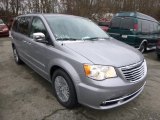 2014 Chrysler Town & Country Touring-L Front 3/4 View