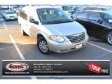 2005 Linen Gold Metallic Chrysler Town & Country Limited #89300654