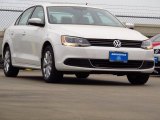 2014 Pure White Volkswagen Jetta SE Sedan #89301082