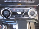 2013 Mercedes-Benz SLS AMG GT Roadster Controls