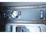 2010 Toyota Land Cruiser  Controls