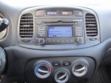 2011 Hyundai Accent GS 3 Door Controls