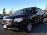 2014 Brilliant Black Crystal Pearl Chrysler Town & Country Touring #89518199