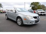 2008 Volkswagen Eos 2.0T Front 3/4 View