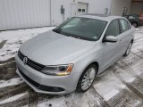 Reflex Silver Metallic Volkswagen Jetta in 2011