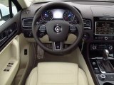 2014 Volkswagen Touareg V6 Sport 4Motion Steering Wheel