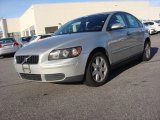 Electric Silver Metallic Volvo S40 in 2006