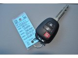2014 Toyota Highlander LE Keys