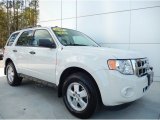 2011 Ford Escape XLT V6 4WD Front 3/4 View