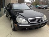 Black Mercedes-Benz S in 2002