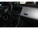 2013 Volkswagen Beetle 2.5L Convertible Dashboard