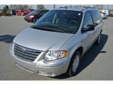 2007 Bright Silver Metallic Chrysler Town & Country Limited #89916286