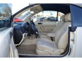 2009 Volkswagen New Beetle 2.5 Convertible Front Seat