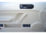 2009 Volkswagen New Beetle 2.5 Convertible Door Panel