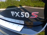 2010 Infiniti FX 50 AWD Marks and Logos