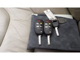 2004 Volvo V70 2.4 Keys