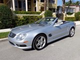 2006 Mercedes-Benz SL 500 Roadster Front 3/4 View