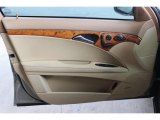 2009 Mercedes-Benz E 320 BlueTEC Sedan Door Panel