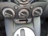 2014 Mazda Mazda2 Sport Controls