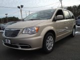 2014 Cashmere Pearl Chrysler Town & Country Touring #90185305