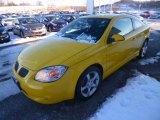 2008 Pontiac G5 GT Front 3/4 View