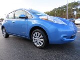 2014 Nissan LEAF S Front 3/4 View