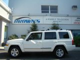 2006 Stone White Jeep Commander Limited 4x4 #9015083