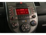 2010 Kia Soul + Controls